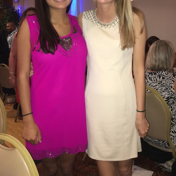 Tan formal dress - Picture 1 of 4